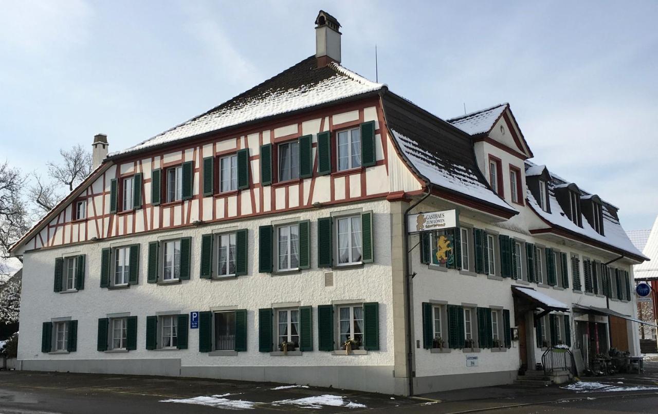 Gasthaus Zum Loewen Neftenbach Exterior foto